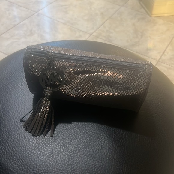 Michael Kors - Picture 9 of 16